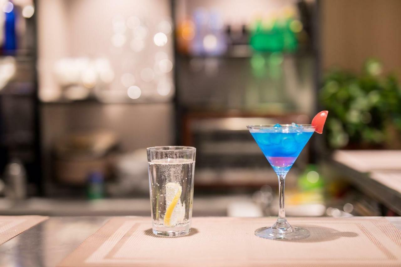 Ibis Shanghai Gubei Екстер'єр фото
